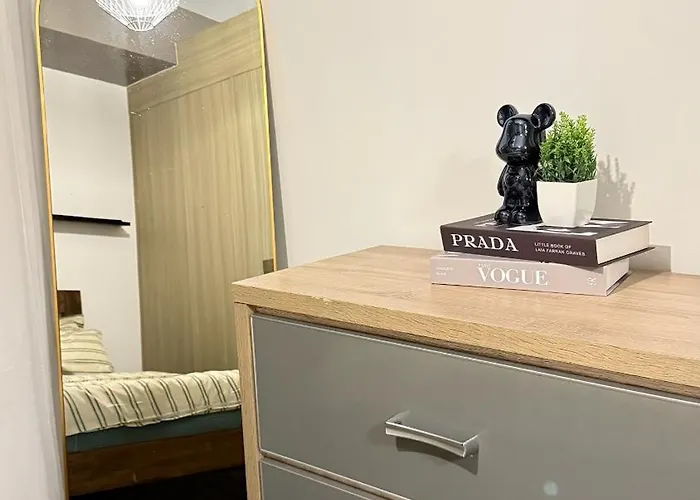 The Luxe Nook Shore Residences Moa Aparthotel Manila