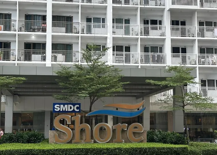The Luxe Nook Shore Residences Moa