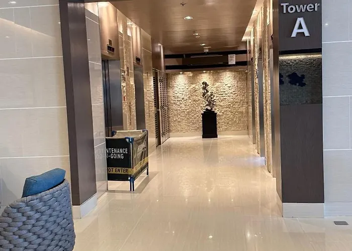 The Luxe Nook Shore Residences Moa